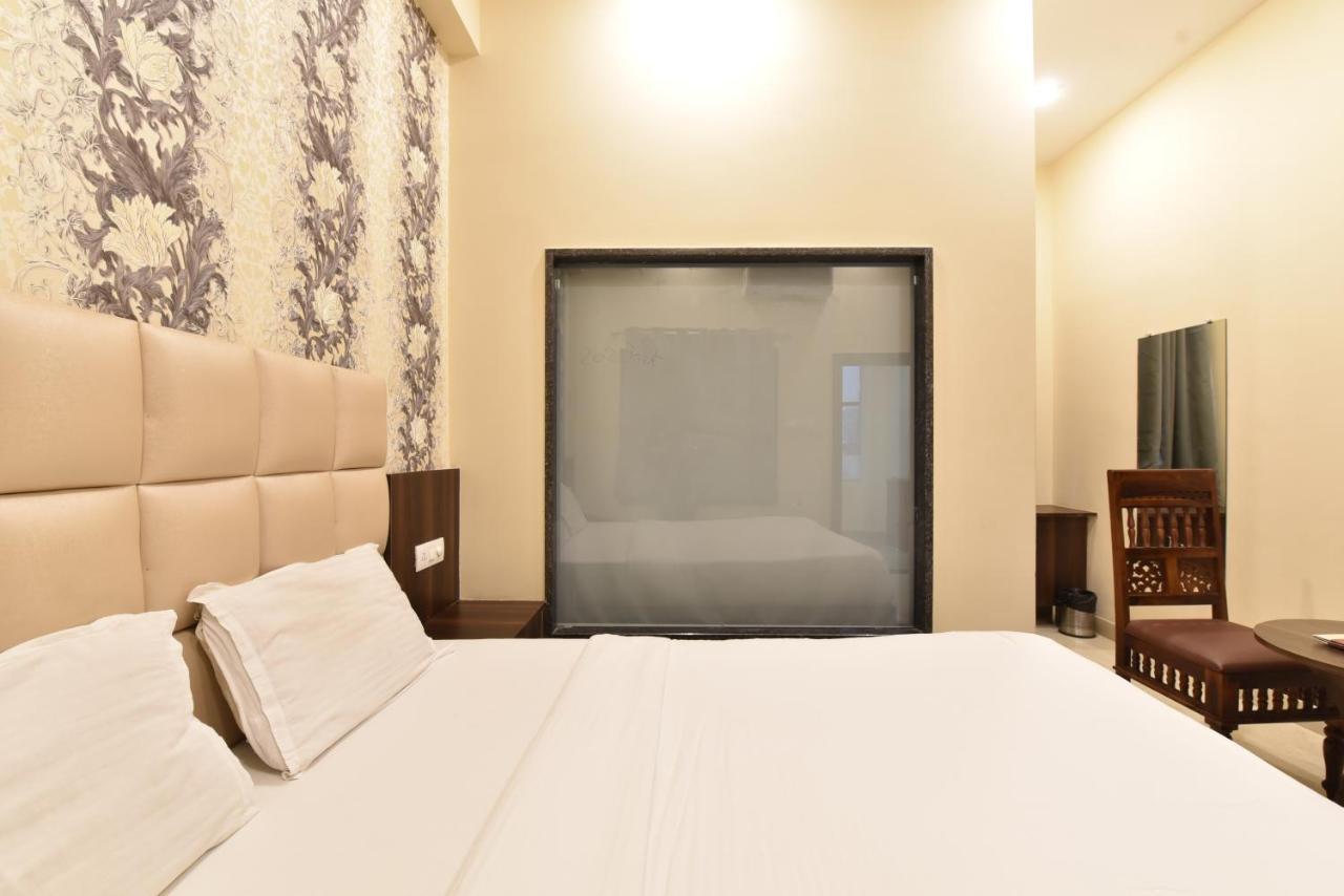Hotel Dosa Plaza Udaipur Dış mekan fotoğraf
