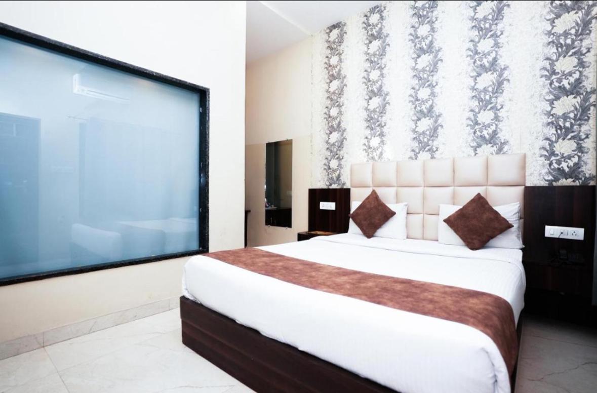 Hotel Dosa Plaza Udaipur Dış mekan fotoğraf